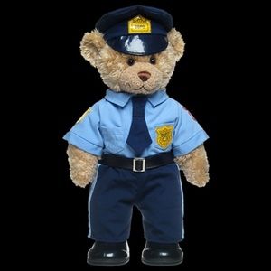 Build a Bear Cop